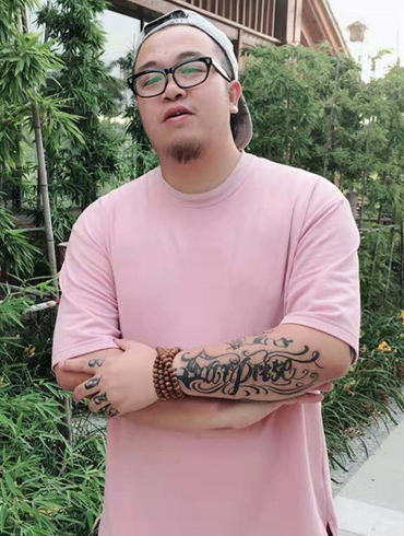黄宏亮