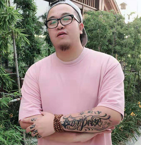 黄宏亮
